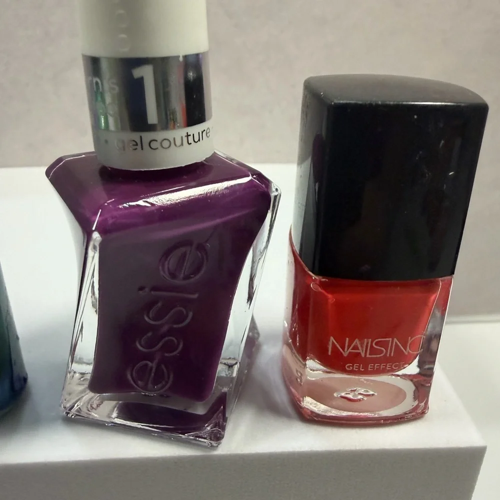 💙3/$20 Assorted Nail Polish Lot - Neutral, Green, Purple, Red